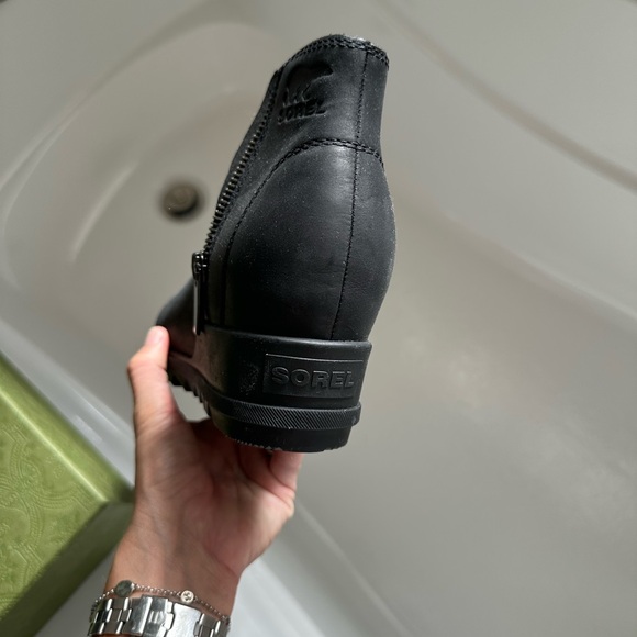 Sorel Black Heeled Ankle Boots - Picture 4 of 4